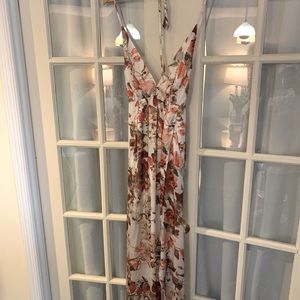 Mermaid Hotel Maxi Dress White